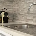 아파트 Urban House - Exclusive Park House Navigli Center