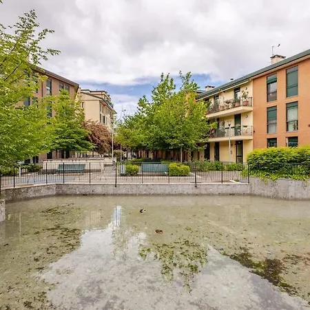 Urban House - Exclusive Park House Navigli Center Milan