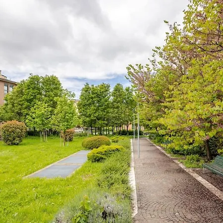 아파트 Urban House - Exclusive Park House Navigli Center *